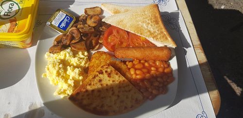 Veggie breakfasts at The Bell Tavern in Salou