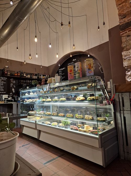 Inside at Cuore Fresco in Catania