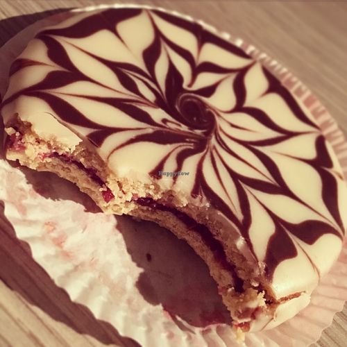 Isler cookie at Napfényes Restaurant & Confectionery in Budapest