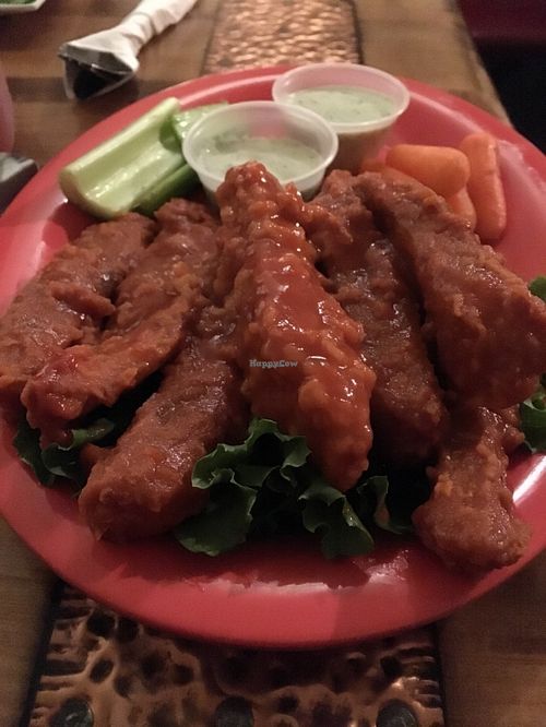 Buffalo wings at Souley Vegan in Oakland