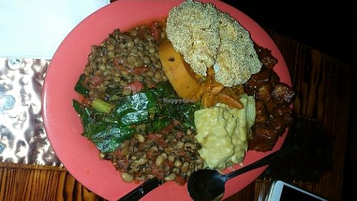 Southern ";pu pu platter"; at Souley Vegan in Oakland