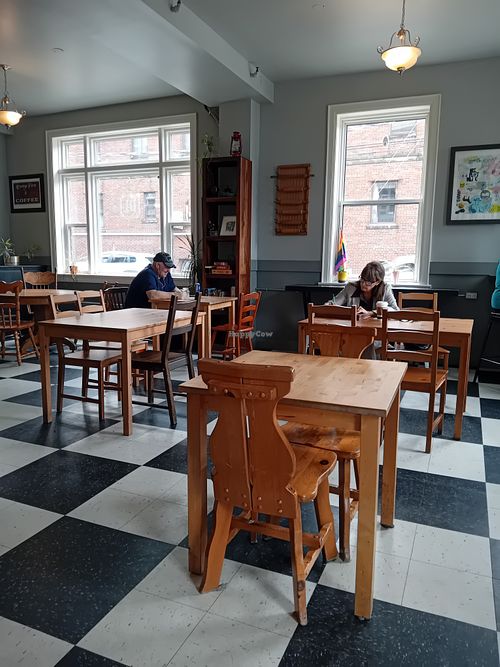  at Doktor Luke's in Sydney