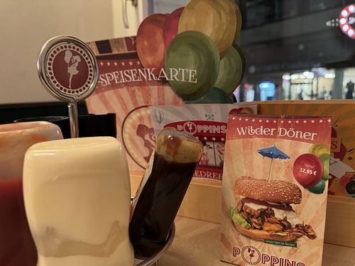 table  at Poppins  in Minden