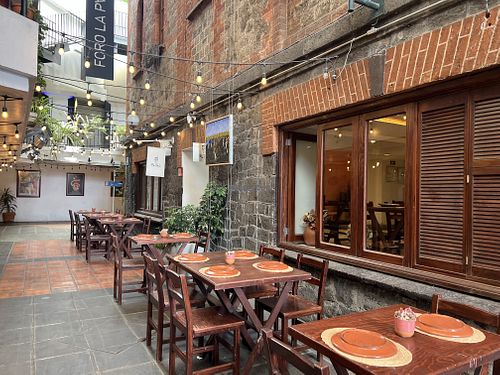 Romantic setting  at Na Tlali in Mexico City