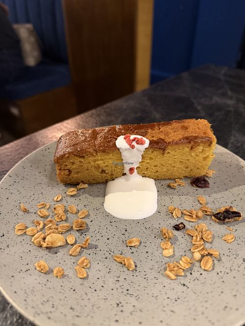 Orange pound cakee  at BaganHood 蔬食餐酒館 in Taipei