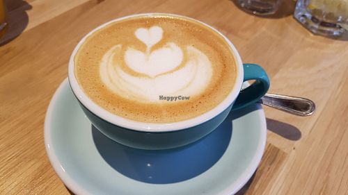 Cappuccino with oat milk at Virgule in Toulouse