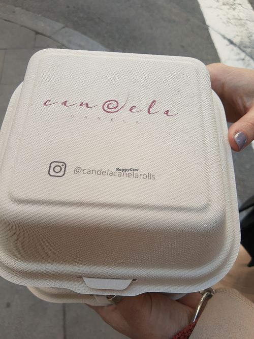 Takeaway at Candela Canela in Barcelona