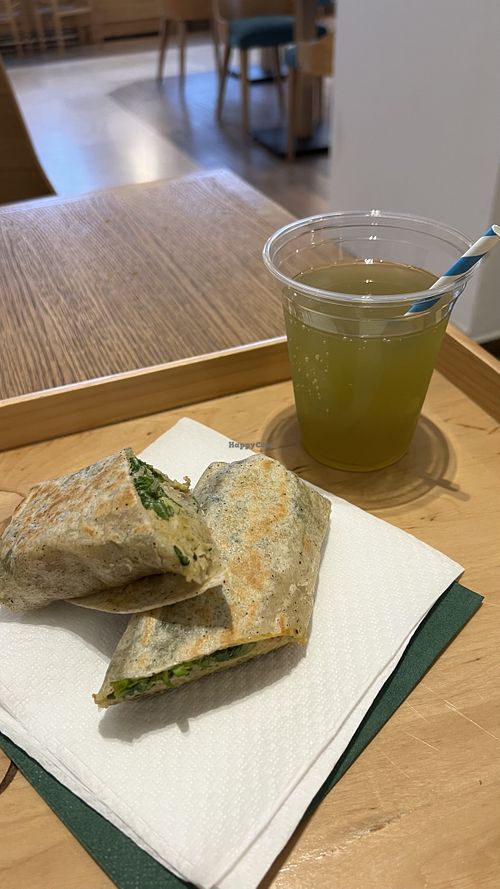 Immuno boost and Oriental Hummus  at Oaza Joyful Kitchen in Zagreb