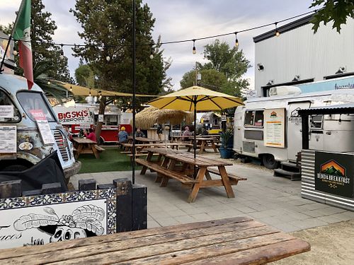 Shared location with picnic tables   at Toasty in Bend