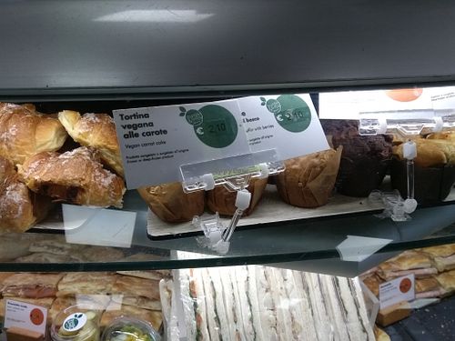 Vegan carrot muffin at Bar Pizzeria Paninoteca in Rome