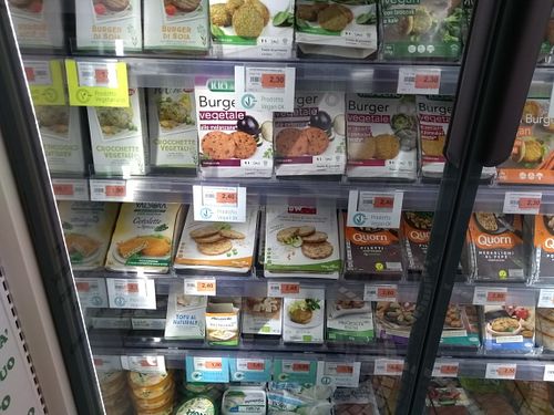 Vegan burger steaks at Sole 365 in Naples