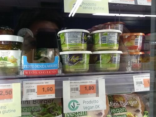 Vegan pesto at Sole 365 in Naples