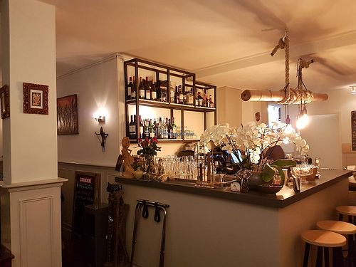 interior, counter at Bandung in Den Bosch