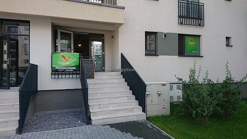 Entrance at Vegan'za in Brasov