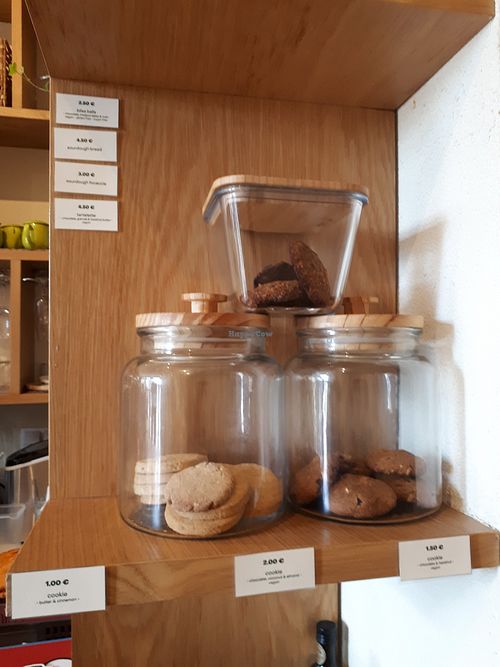 Inside at Manna Porto in Porto