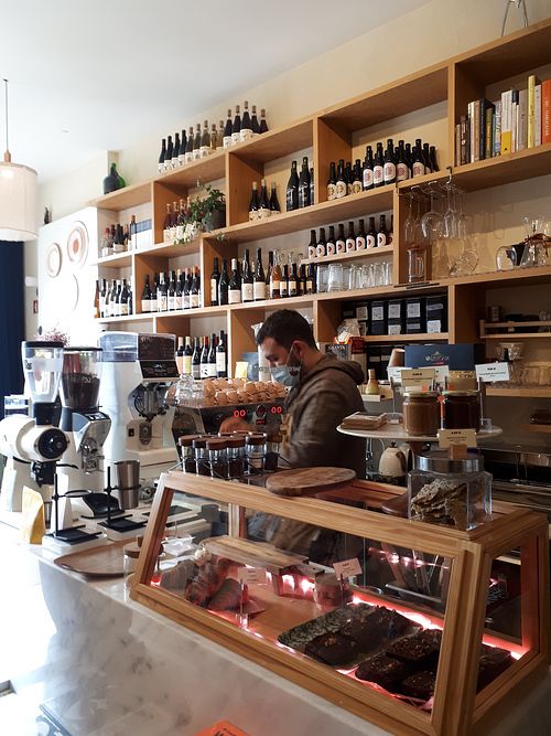 Inside at Manna Porto in Porto