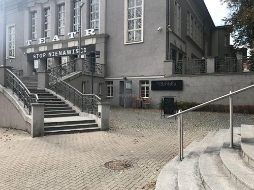 Entrance at Bo No Bo Vegan in Olsztyn