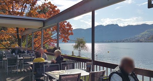 Terrace with lake view at Winkelbadi in Horw