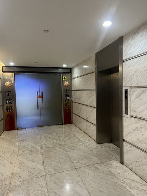 Elevator here at the right  at GōngDé Lín - Godly - Huanghe Rd in Shanghai