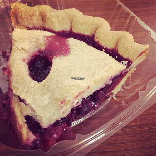 Mixed berries Pie at Natural Sisters Cafe in Joshua Tree