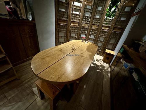 inside #Veganuary at Vegan House - Alaunstraße in Dresden