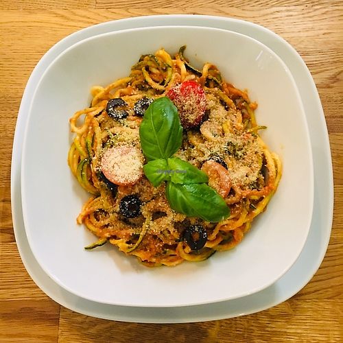 Courgette spaghetti bolognese (raw vegan) at Élelem Etterem in Budapest