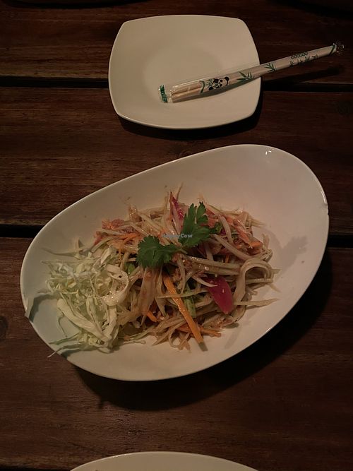 Papaya salad at Ousaporn in Black River