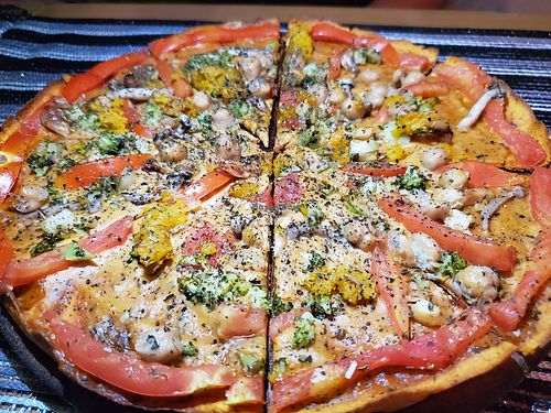 Supreme pizza at Midnight Bistro in Koh Phangan