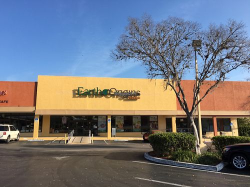 exterior at Earth Origins Market in Ocala