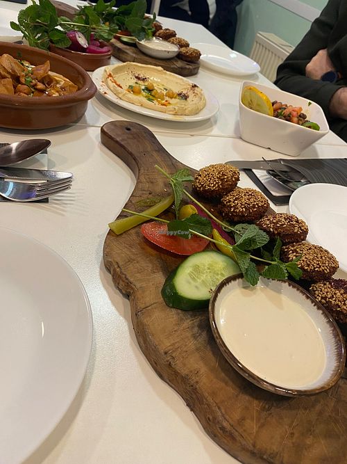 Falafel at Falafel en Hummus in The Hague