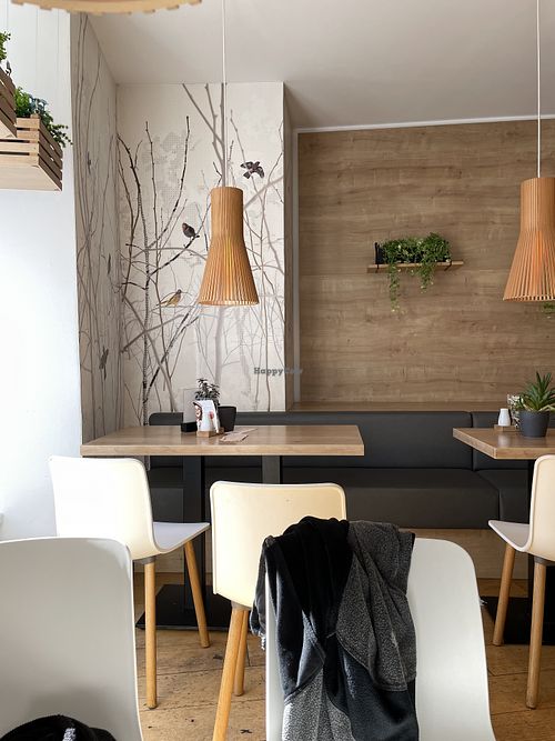   at Dean & David - Jakoministraße in Graz