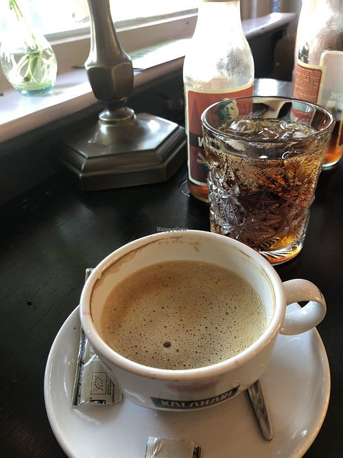 Coffee & wostok (pine) at Meneer Nilsson in Zierikzee