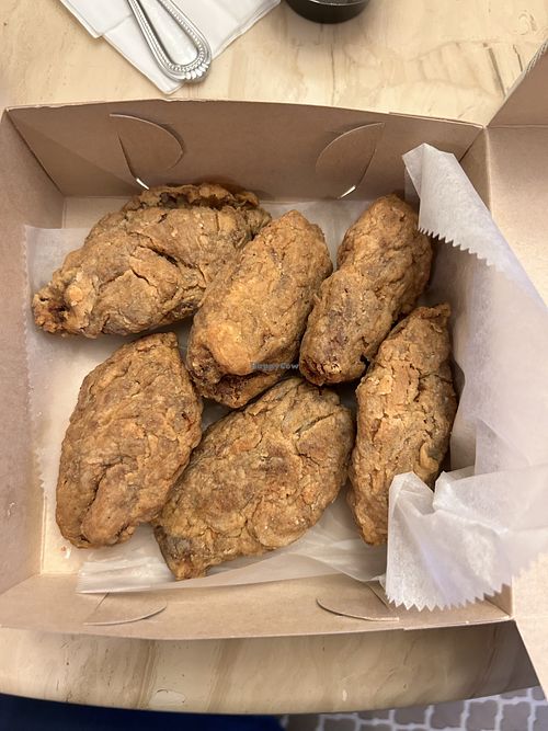 Vegan fried chicken  at Toma-Tis in Elmont