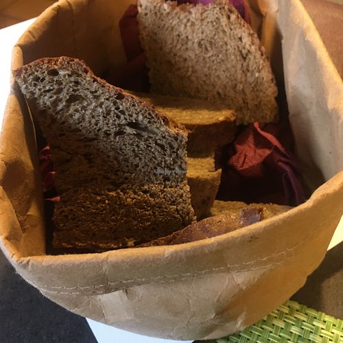Whole wheat bread at Mascha Parpaja in Canosio