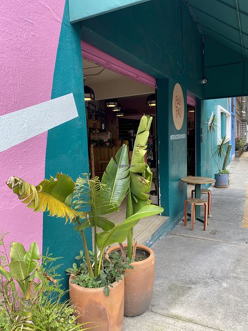 Cute Exterior with Outdoor Seating 💕  at Pali Pali del Valle in Mexico City