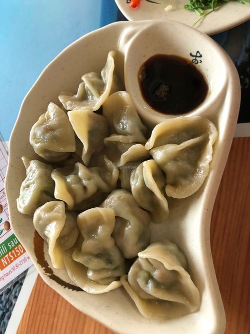 vegan dumplings  at Zhèng Jì Shí Wéi Tiān - 鄭記食為天 in Donghe