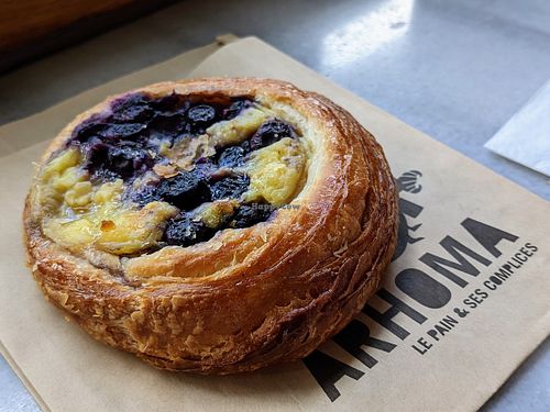 Vegan Danish at La Fabrique Arhoma in Montreal