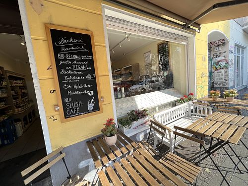 outside  at Vollkornbäckerei Hartwich in Berlin