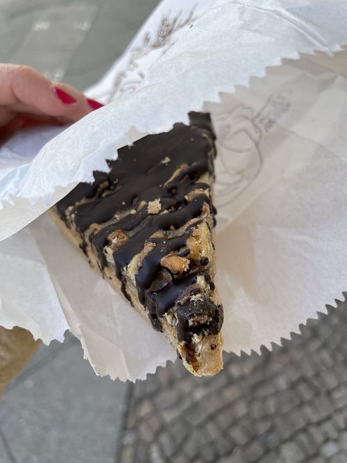 Walnuss Ecke  at Vollkornbäckerei Hartwich in Berlin