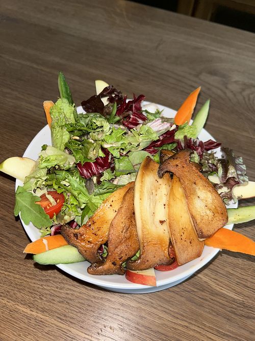 Vegan salad with mushrooms   at HeimWerk Altstadt in Dusseldorf