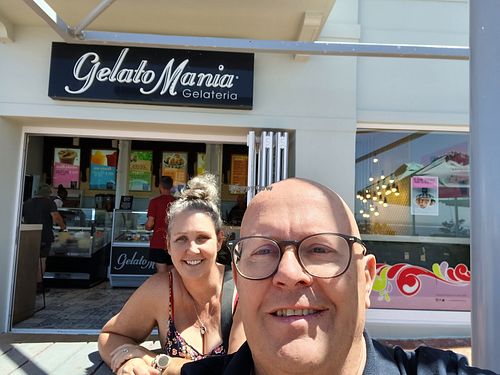 Dark Chocolate and raspberry vegan ice cream. Dont mind if I do at Gelato Mania in Hermanus
