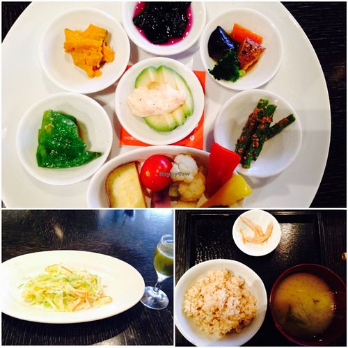 vegetarian lunch set menu at Dorobushi in Tokyo