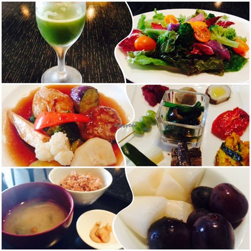 Vegetarian dinner set menu at Dorobushi in Tokyo