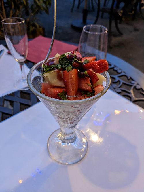 Fruit salad dessert at La Chèvre et Le Chou in Sarlat-la-caneda