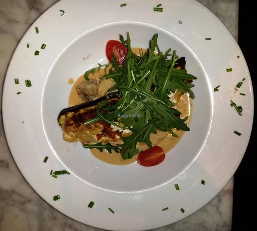 Main Course: Cuccumber with rice and mushrooms at Juicy Jones - Hospital in Barcelona