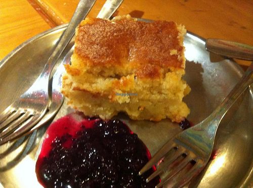 Apple cake and jam. Tasty but quite sweet.  at Juicy Jones - Hospital in Barcelona