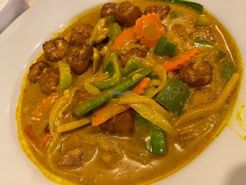 Chiangmai Curry special with tofu and vegetables at Viet Thai Cafe in York