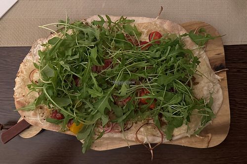 vegan Feuerfleck (Austrian variation on German Flammkuchen) at Bierosophie in Vienna