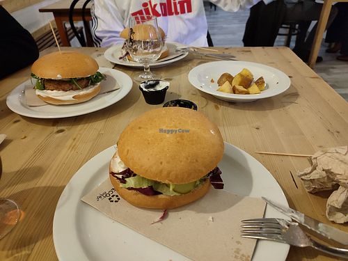 Burgers at Birosta in Zaragoza