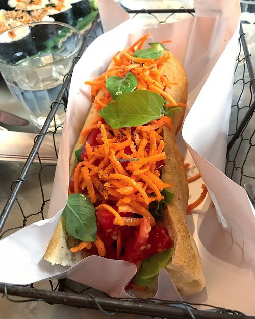 Le lapin sandwich  at IZAKAYAN by WA-FOU in Arles